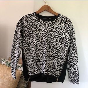 leopard print knit sweater with side zip long sleeve crew size small